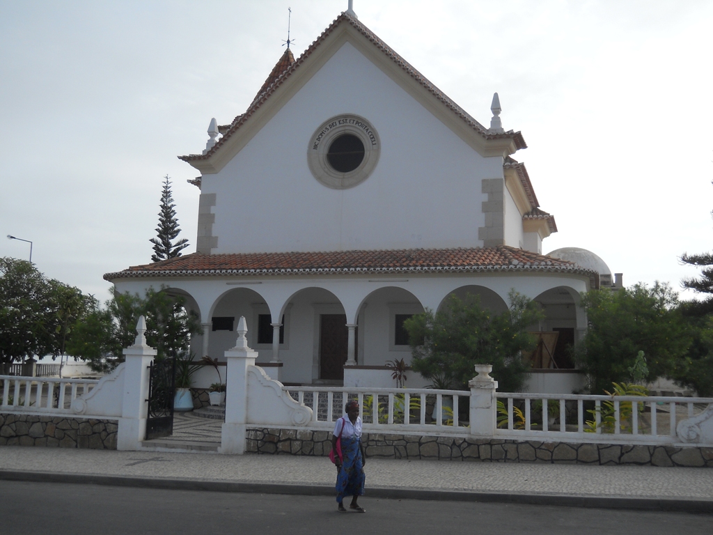 Chiesa in Lobito - Church in Lobito